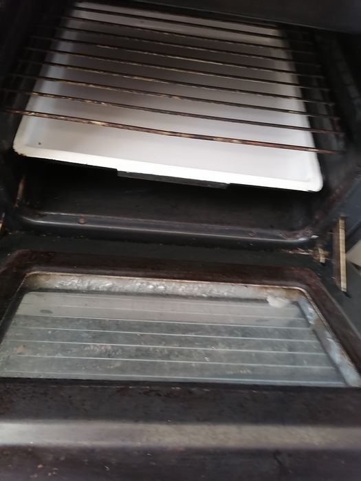 Готварска Печка Мечта и електрически чайник с нагревател! !