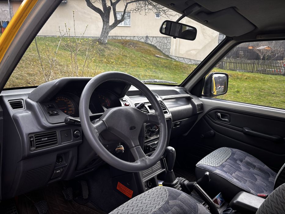 Mitsubishi Pajero MK2