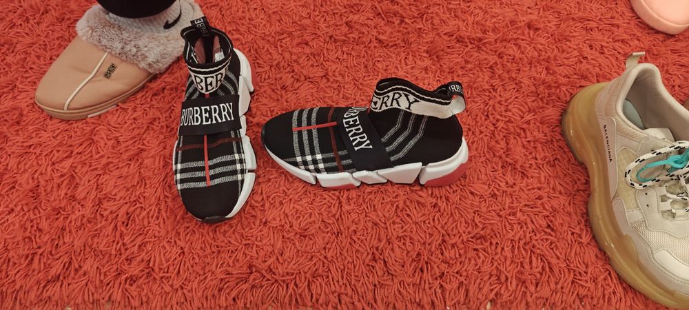 Burberry shox încălțăminte