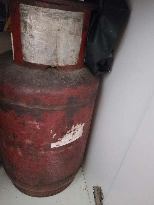 Продам газовый Балон.
