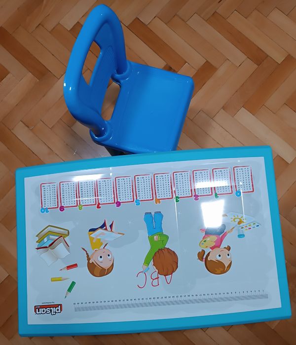 Детски комплект маса със столче