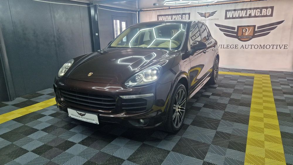 Porsche Cayenne PORSCHE CAYENNE/Diesel/Panoramic/Suspensie adaptiva/Piele/LED