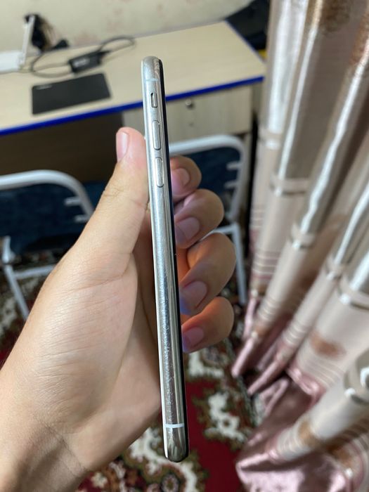 Телефон iPhone x