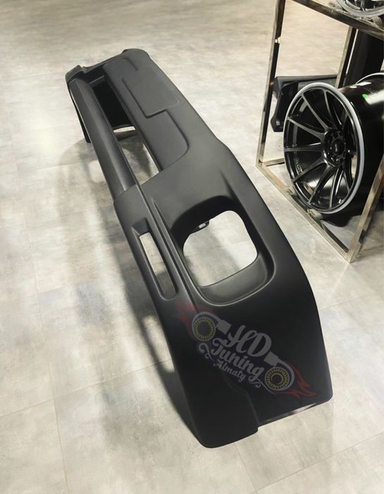 Бампер передний STI2m Subaru Forester SF