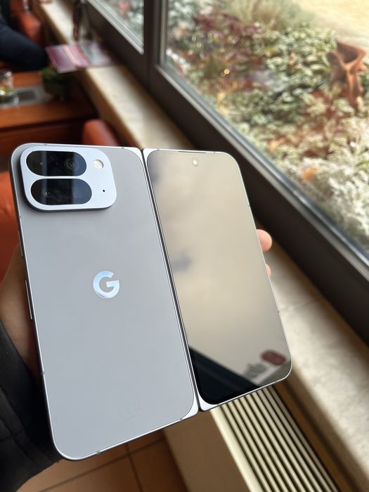 Google Pixel 10 Pro Fold 1TB - Moonstone