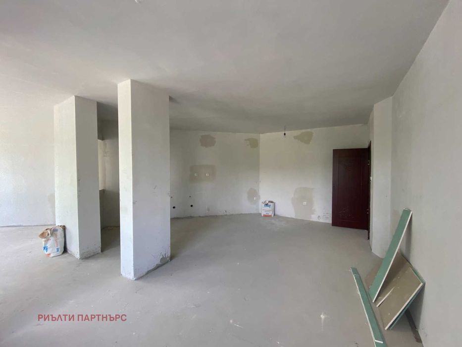 Продава се Двустаен апартамент в Перник, Изток - 102 кв.м за 1030 €/кв.м - Снимка #10