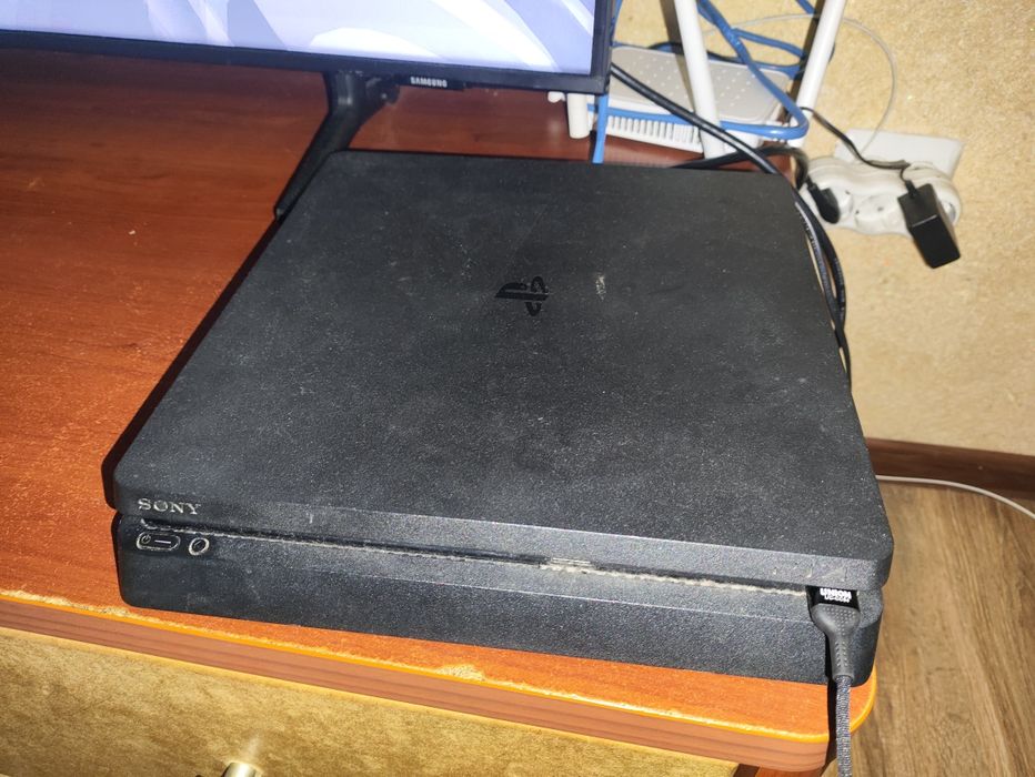 Playstation 4 на 1ТБ