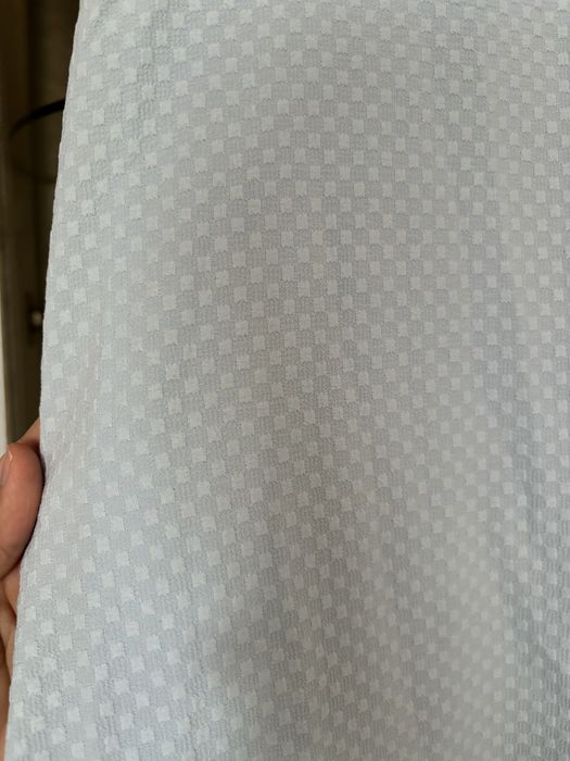 Продается платья новая