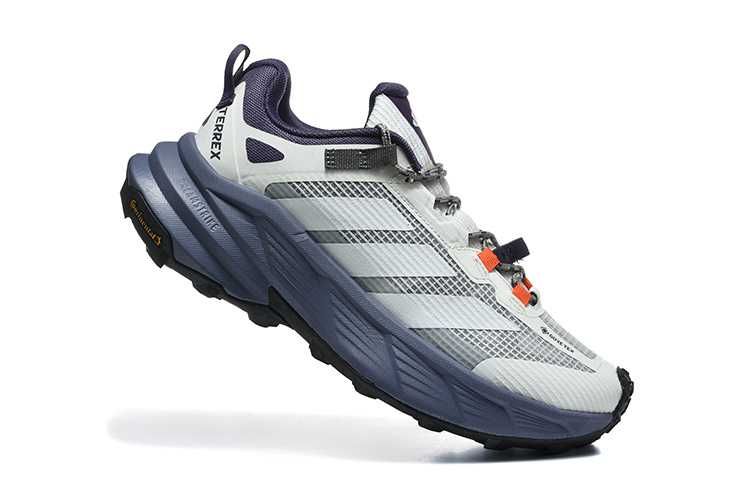 Продавам нови мъжки маратонки Adidas Terrex Freehiker SL GTX