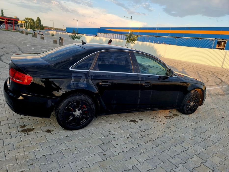 AUDI A4 B8 Berlina