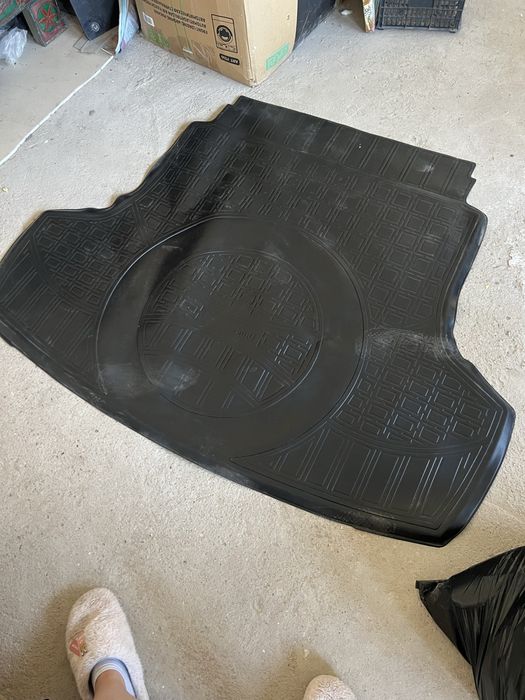 Продам полик для багажа соната