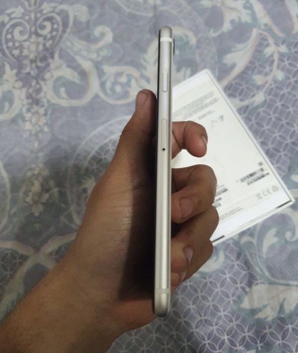 Iphone se3 (2022)