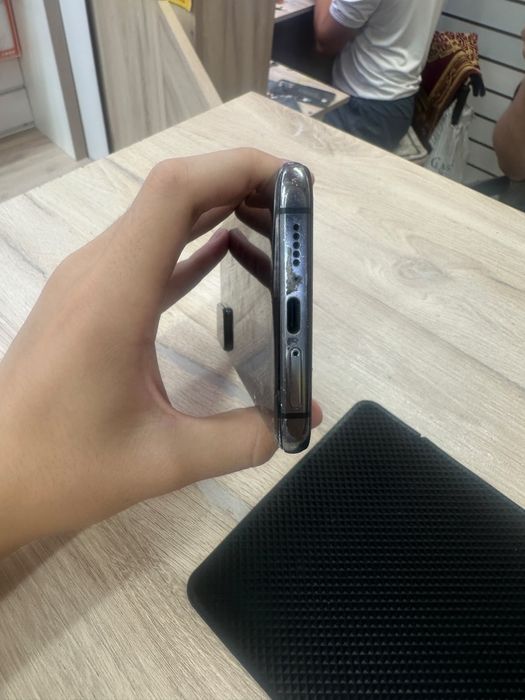 Xiaomi 10T б/у продается 6/128