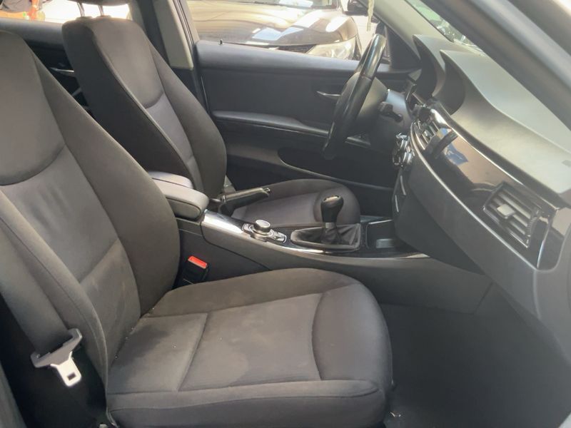 BMW 3er 320d Confort 2010