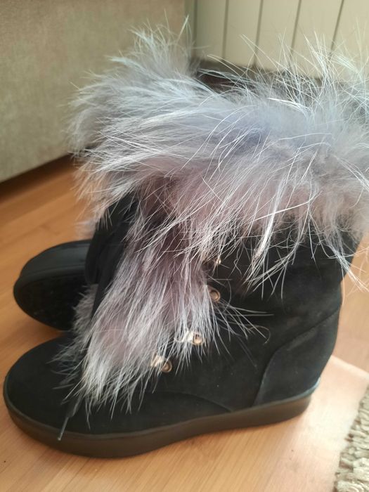 Дамски боти естествен пух и велур