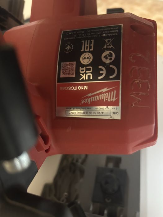 Circular Milwaukee M18 FCSG 66