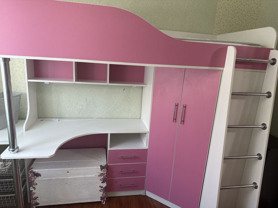 Продам детскую кровать