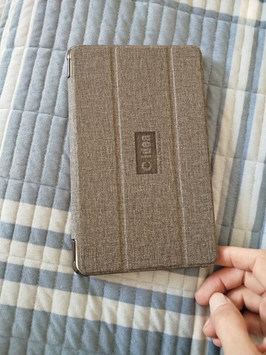 Планшет, почти новый