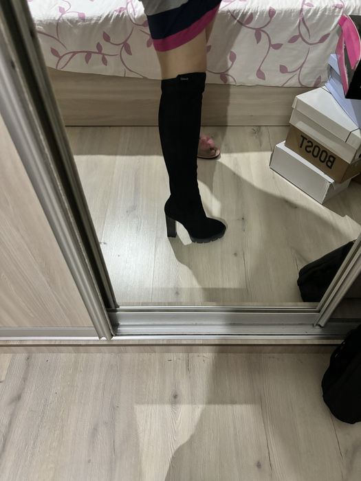 Замшевые сапоги продам!