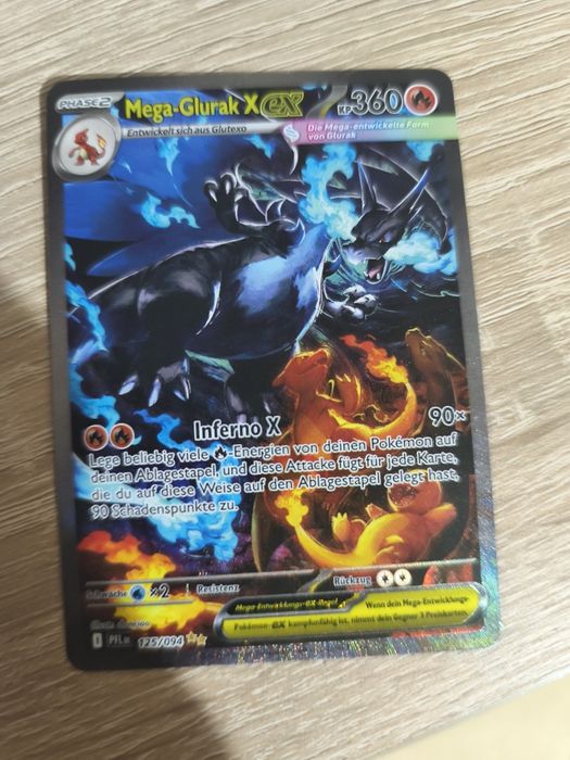 Vând cartonașe pokemon