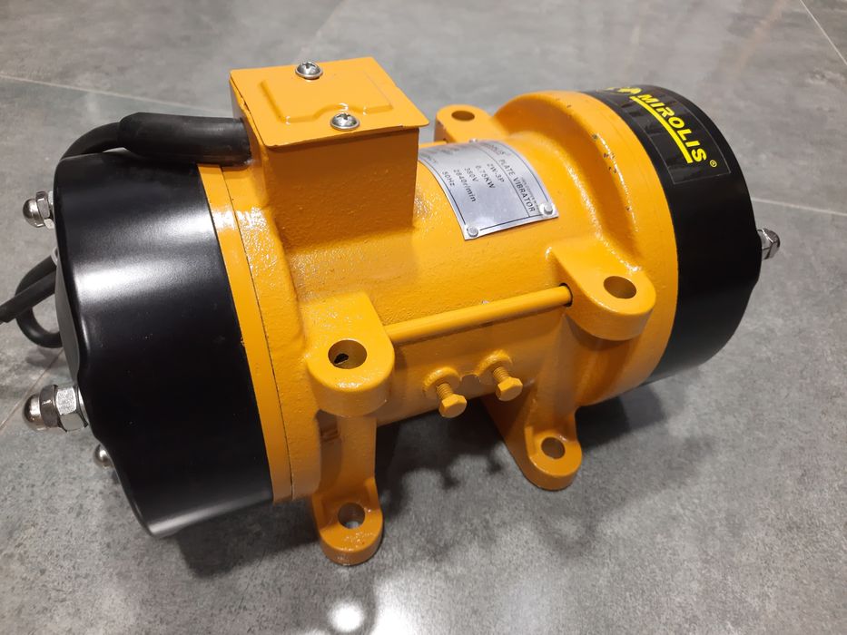 Площадочный вибратор, плошадочный вибратор  (vibrator)