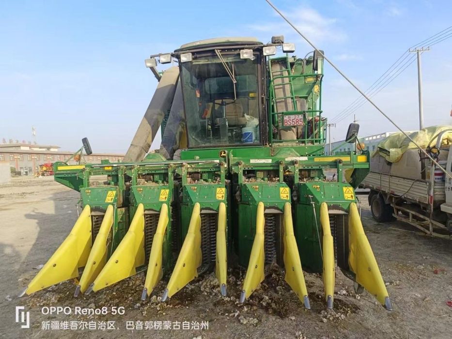 Сельхоз техника John Deere