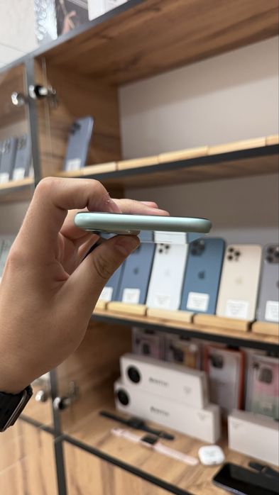 iPhone 11 128GB