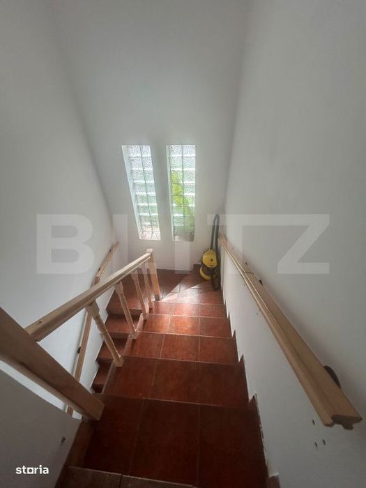 Casa de vanzare, 115.20 mp, zona Ghirodei