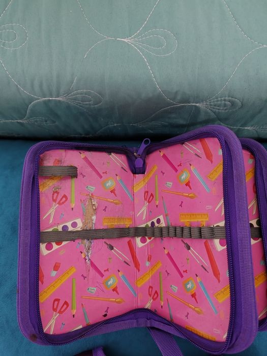 Продам портфель и пенал