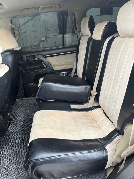 Toyota L.CRUISER-200 VX (65342)