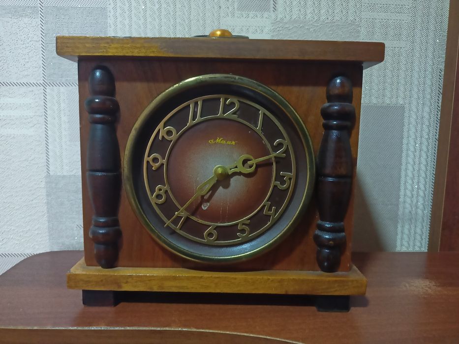 Часы "Маяк" каминные