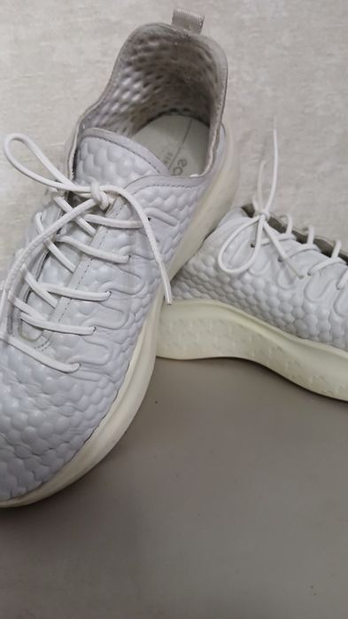 Кожаные кроссовки ECCO Therap
