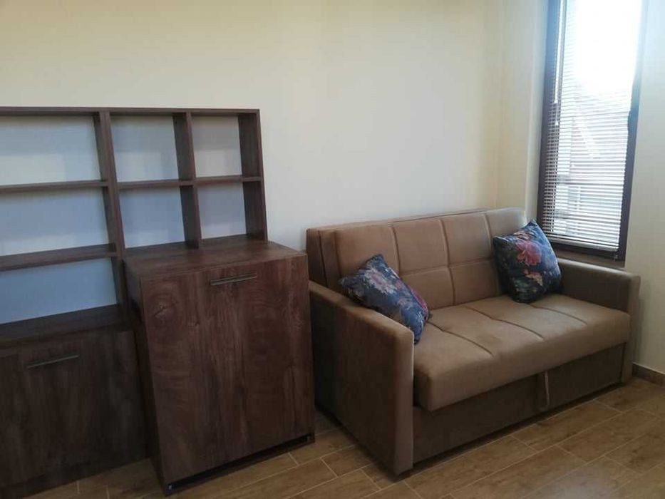 Дава се под наем Двустаен апартамент в Пловдив, Център - 60 кв.м за 325 € - Снимка #1