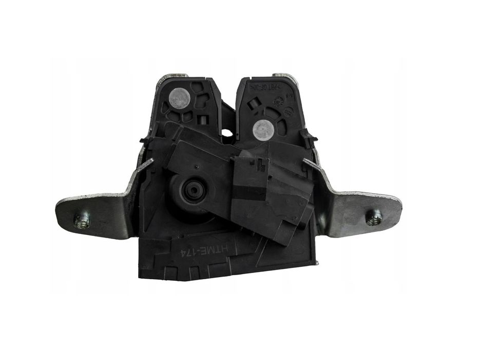 Брава за багажник на за Mercedes C-Class W204, GLA-Class X156