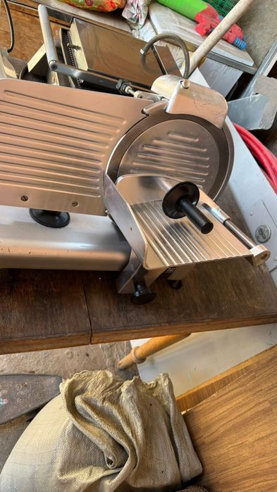 Продам технику профессиональную для кухни