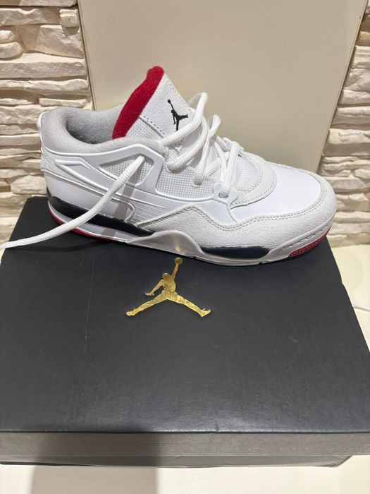 De vanzare papuci NIKE Jordan 4RM