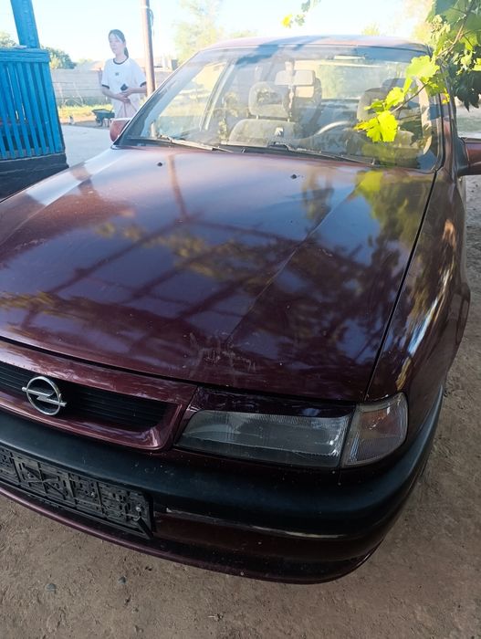 Opel Vectra A срочно