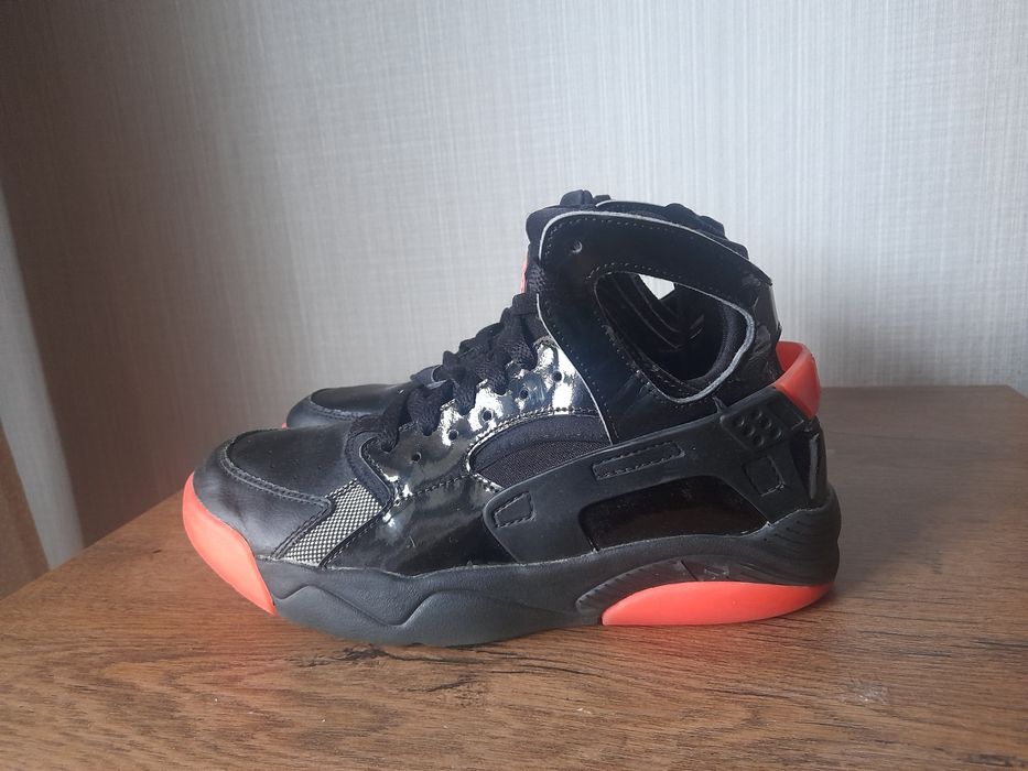 Nike Huarache маратонки 38 номер.