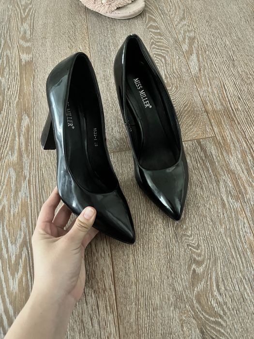 Туфли Черные Продается