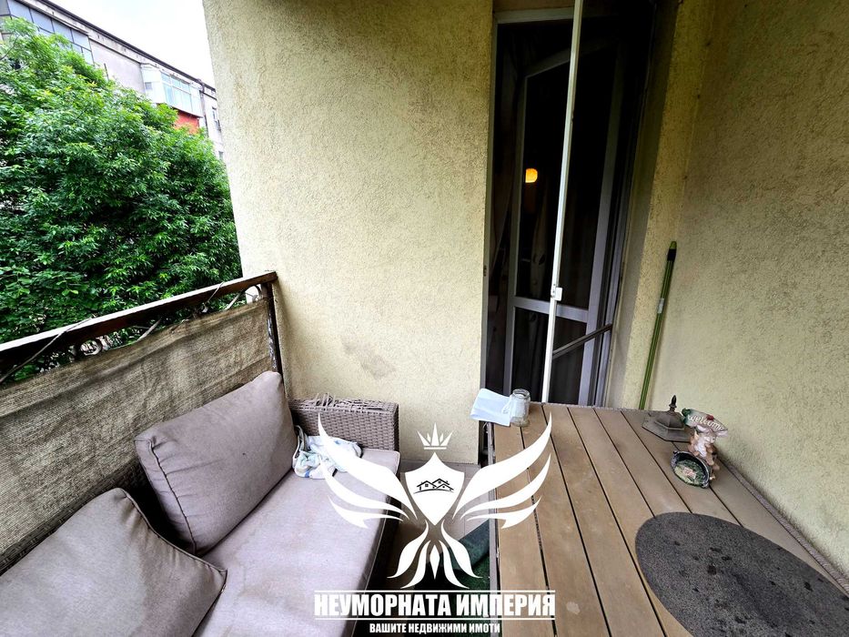 Продавам двустаен апартамент 78кв. 2ет. в Пловдив, кв.Кючук Париж