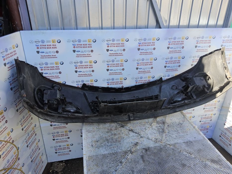 Bara fata Opel Astra H cu spălătoare faruri si proiectoare ceață neagră negru