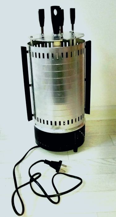 шашлычница,  б/у пишите ватсап