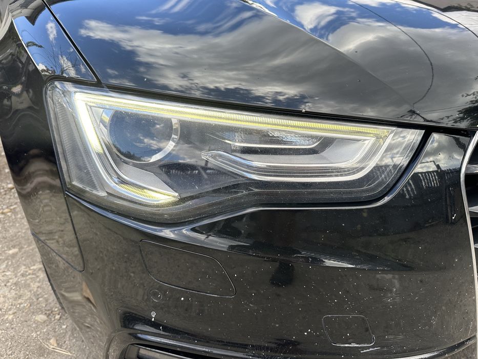 Far stanga dreapta bixenon led xenon audi a5 8t facelift 2013