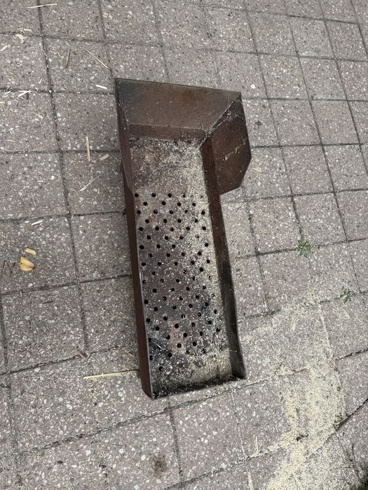 Мангал в хорошем состояние