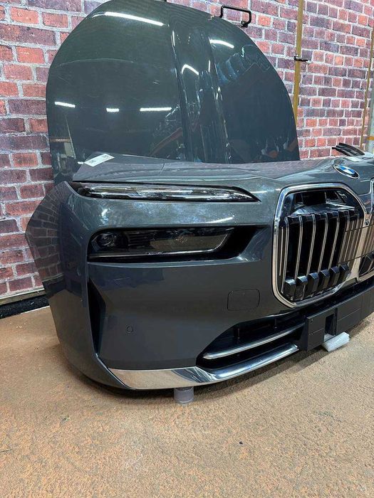 Fata completa BMW g70