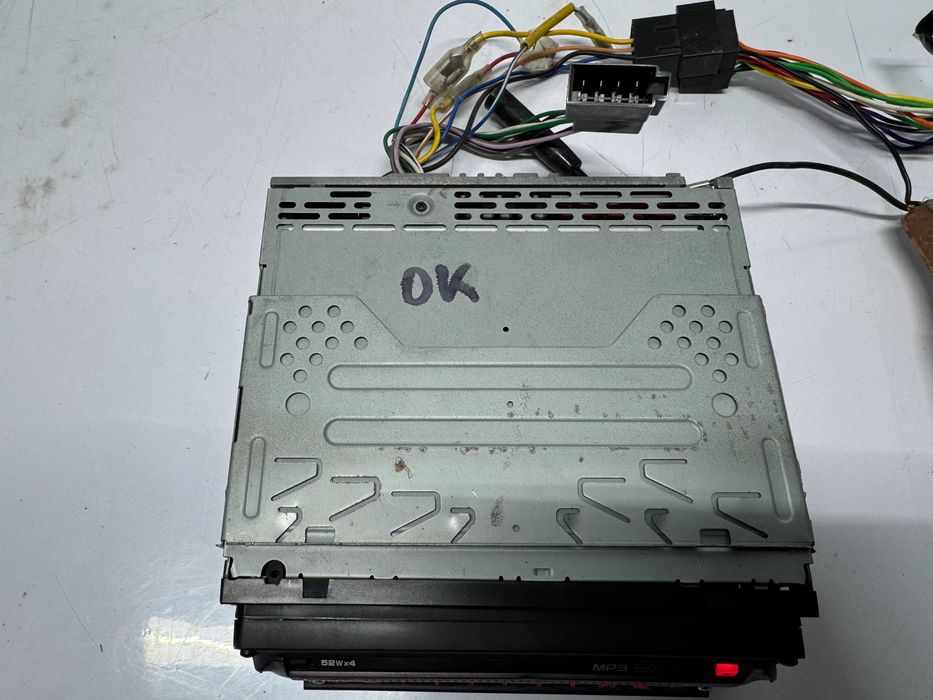 Радио за кола - Sony CDX-DAB6650