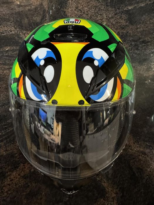 Каска AGV за мотор или скутер