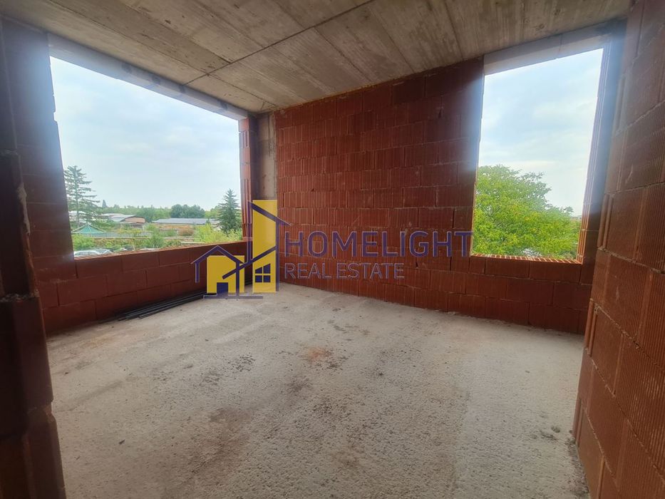 Тристаен апартамент в кв. Овча купел 2