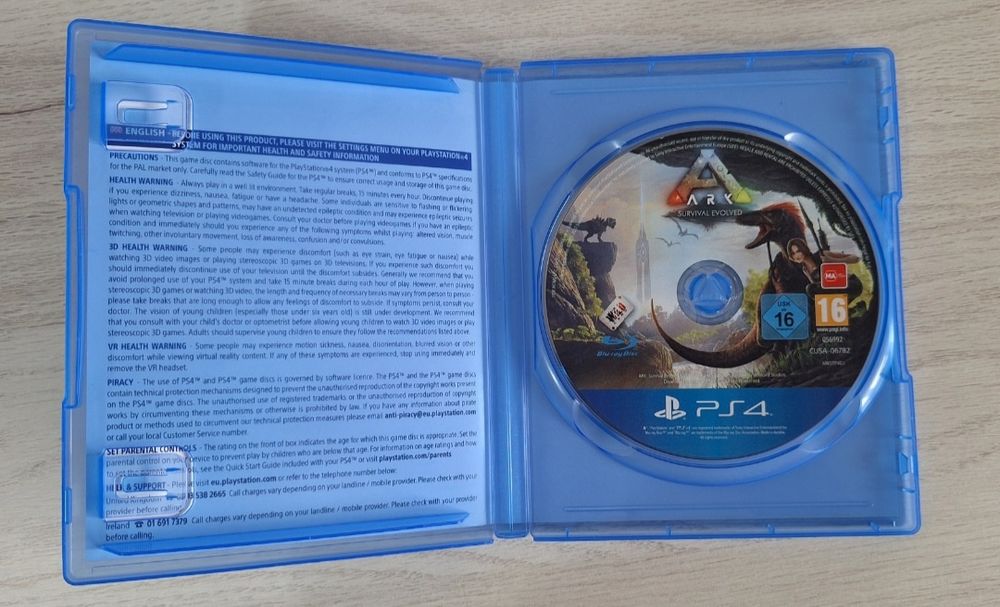 Joc CD Ark: survival evolved - PS4