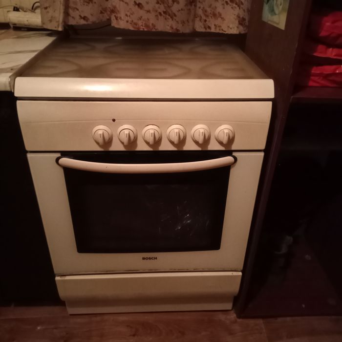 Продам газ плиту